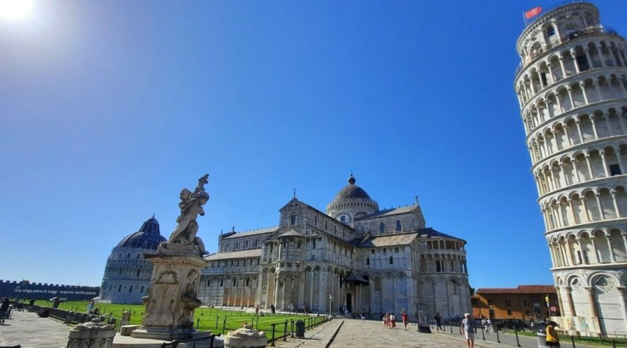Piazza dei Miracoli: misteri e curiosità