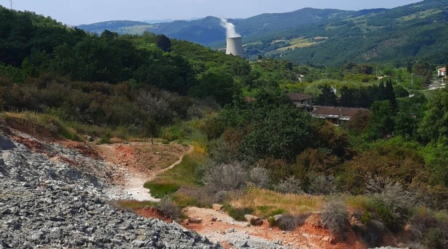 luoghi insoliti da scoprire in Toscana: Soffioni Borraciferi nel parco delle Biancane