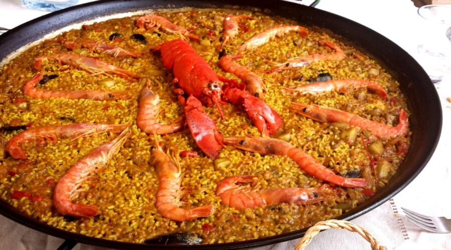 Cosa mangiare a Valencia: paella di pesce