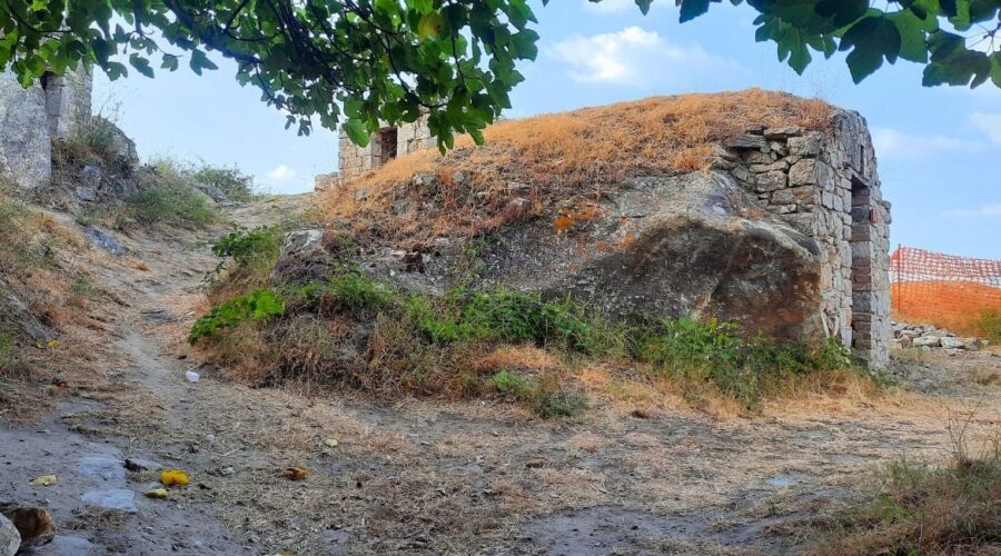 Parco Urbano dei Palmenti di Pietragalla: tra tesori nascosti e tradizioni vinificatorie. Palmenti di Pietragalla: antiche strutture vinificatorie