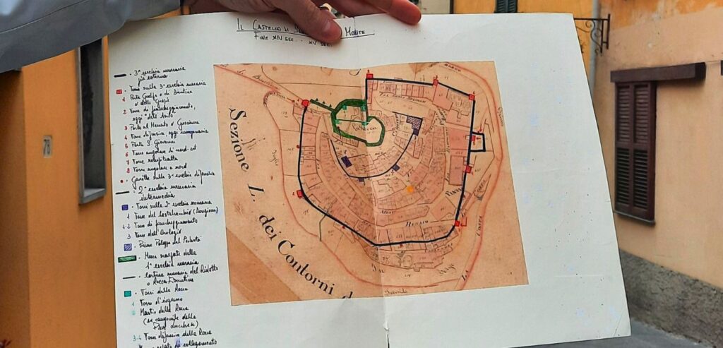 Santa Maria a Monte la particolare forma di elicoidale (a chiocciola)