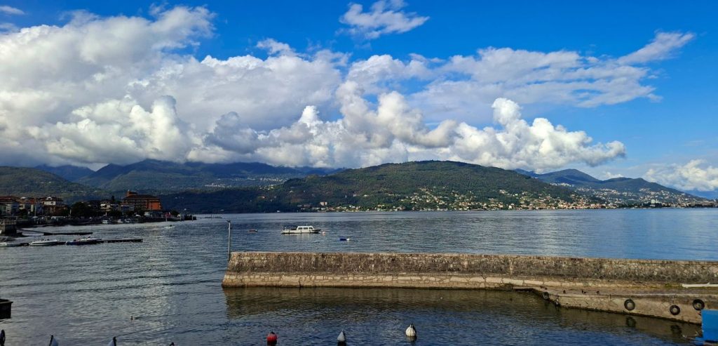 Baveno: passeggiata lungolago